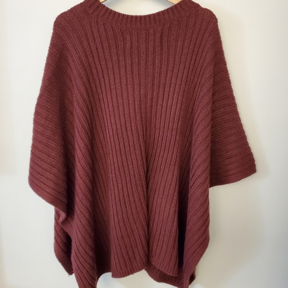 Treasure&Bond Rib Knit Poncho OS - Picture 5 of 5